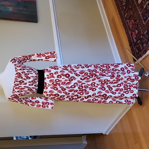 Beautiful boho maxi dress with 3/4 sleeve,  off shoulder, ruched top, full skirt - Picture 10 of 12